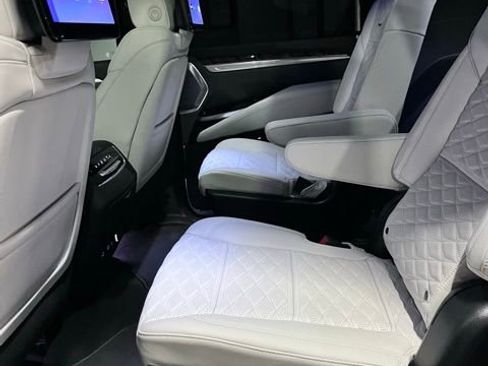 Used 2026 Cadillac Escalade Platinum Sport w/ LPO, ONYX Package image 16