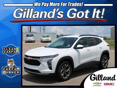 Used 2025 Chevrolet Trax LT
