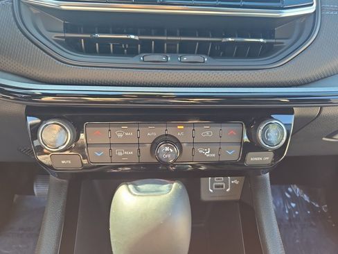 New 2025 Jeep Compass Limited w/ High Altitude Package image 23