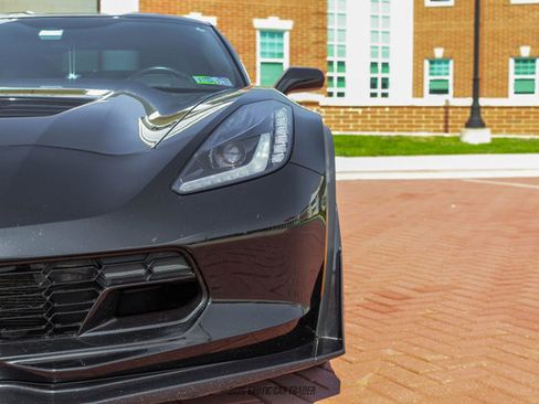 Used 2016 Chevrolet Corvette Z06 w/ Z07 Performance Package RWD image 50