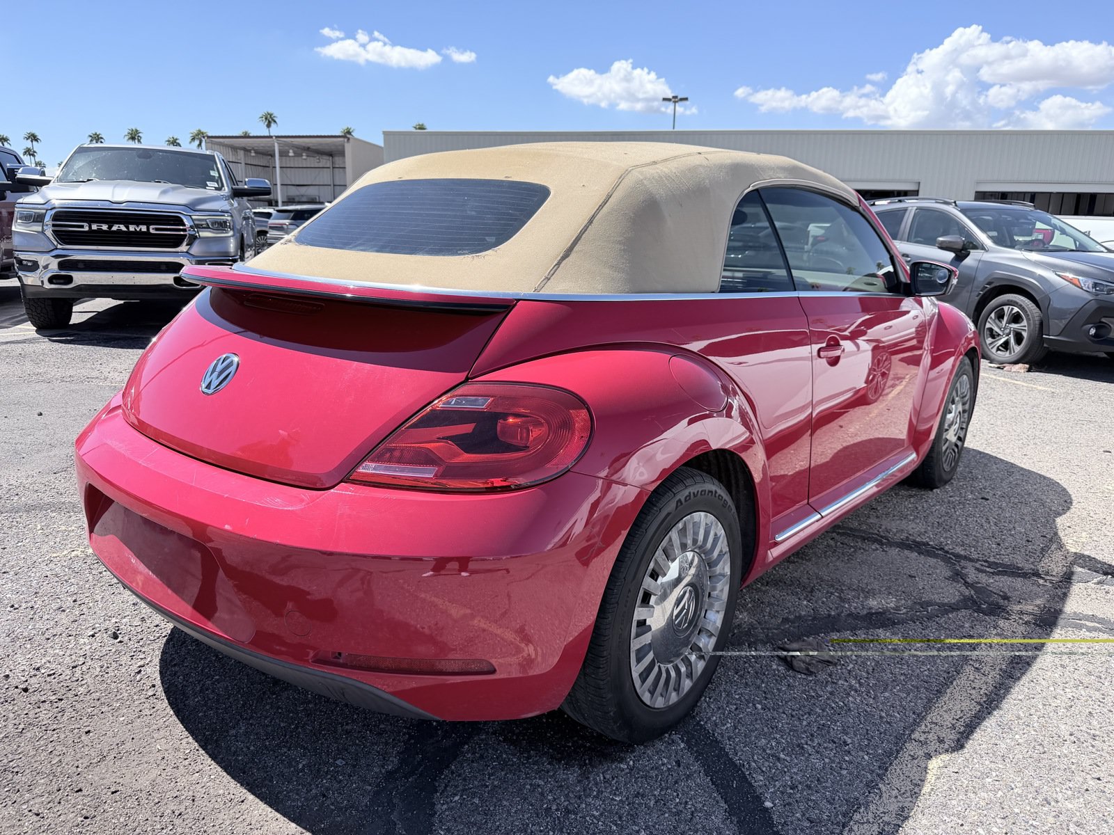Used 2013 Volkswagen Beetle 2.5 FWD image 4