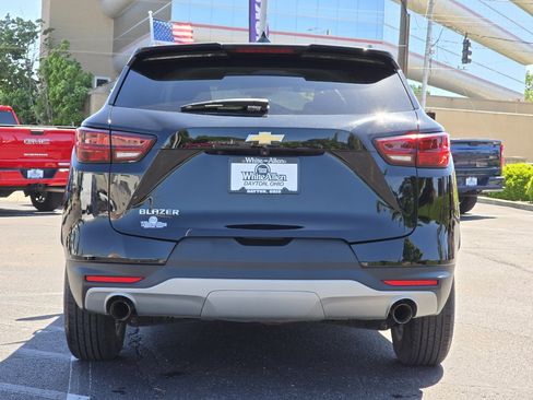 Certified 2024 Chevrolet Blazer LT w/ Convenience Package FWD image 22