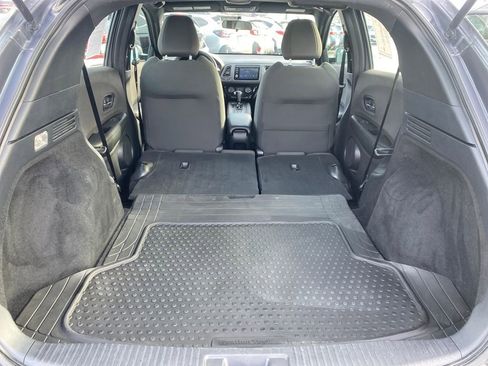 Used 2019 Honda HR-V Sport image 25