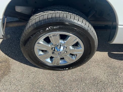 Used 2010 Ford F150 XLT RWD image 13