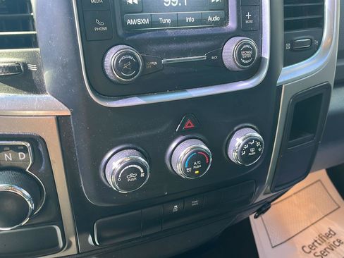 Used 2014 RAM 1500 Classic SLT RWD image 15