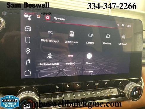 Used 2023 GMC Canyon AT4 w/ Canyon Safety Plus Package AWD/4WD image 11