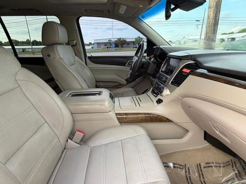 Used 2016 GMC Yukon Denali w/ Open Road Package AWD/4WD image 36