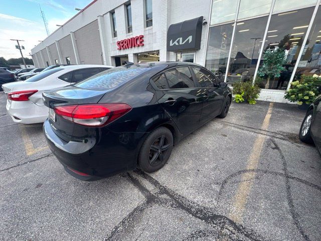 Used 2018 Kia Forte LX w/ LX Popular Package FWD image 9