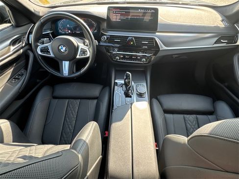 Used 2023 BMW 530i w/ M Sport Package image 23