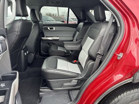 Certified 2023 Ford Explorer XLT w/ Equipment Group 202A image 43
