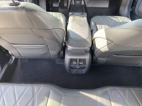 Used 2023 Ford Mustang Mach-E Select image 22