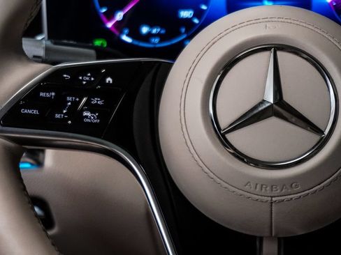 Used 2022 Mercedes-Benz S 580 4MATIC Sedan image 18