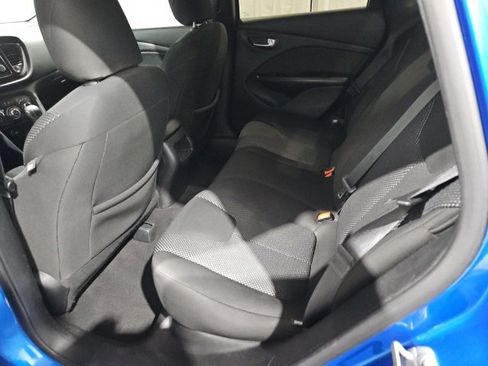 Used 2016 Dodge Dart SE w/ Convenience Group image 10