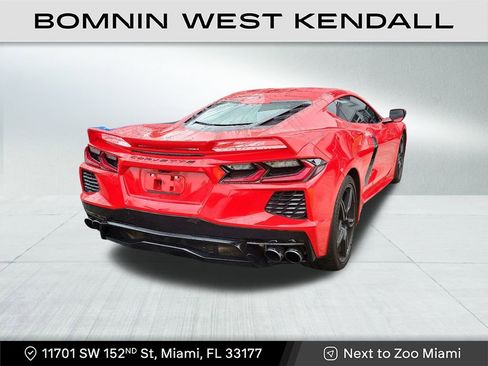 Used 2021 Chevrolet Corvette Stingray Coupe w/ Z51 Performance Package image 4