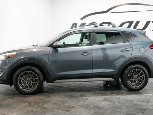 Used 2018 Hyundai Tucson SEL FWD image 3