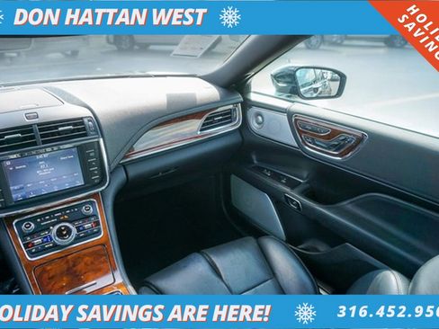 Used 2020 Lincoln Continental Reserve w/ Luxury Package image 22