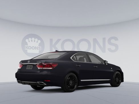 Used 2015 Lexus LS 460 AWD w/ Comfort Package image 4
