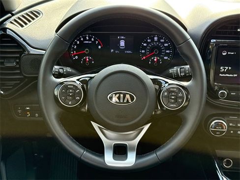 Used 2021 Kia Soul EX image 14