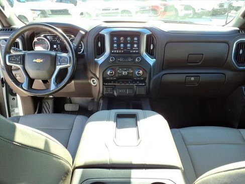 Used 2022 Chevrolet Silverado 1500 LTZ w/ LTZ Premium Package image 13