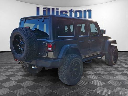Used 2023 Jeep Wrangler Unlimited Sport AWD/4WD image 4