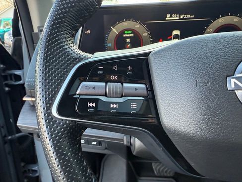 Used 2023 Nissan Ariya image 27