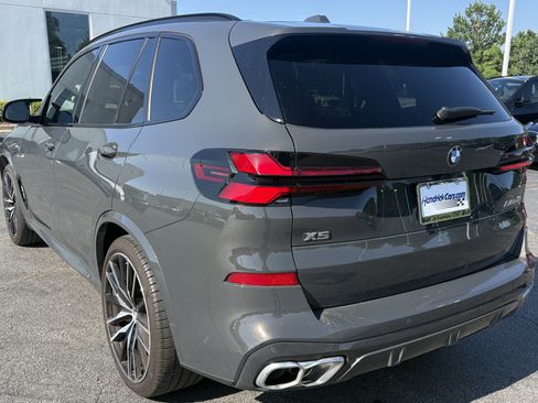 Used 2025 BMW X5 M60i w/ Climate Comfort Package AWD/4WD image 8