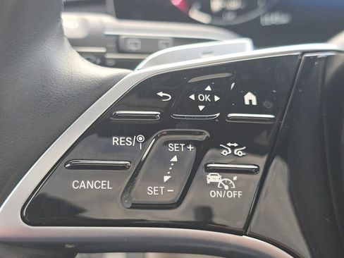 Certified 2025 Mercedes-Benz GLS 450 4MATIC image 35