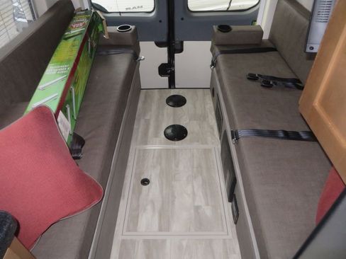 Used 2017 Ford Transit 350 XLT image 21