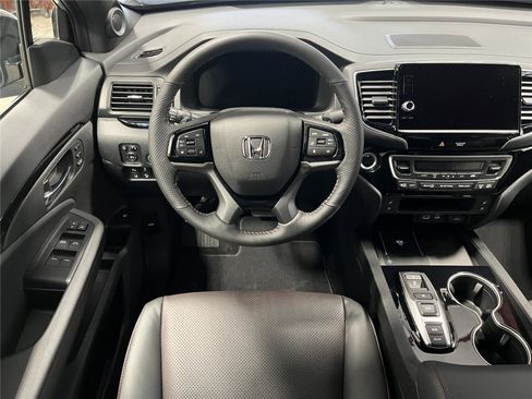 New 2026 Honda Ridgeline Black Edition image 15