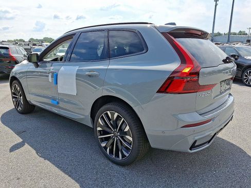 New 2026 Volvo XC60 B5 Ultra w/ Protection Package Premier image 3
