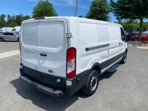 Used 2018 Ford Transit 250 148 Low Roof RWD image 3