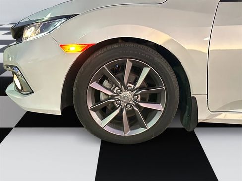 Used 2020 Honda Civic EX-L image 14