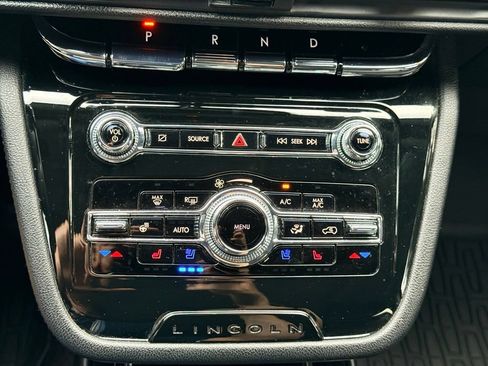 Certified 2021 Lincoln Corsair AWD w/ Premium Package image 15