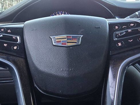 Used 2016 Cadillac XTS Luxury image 16