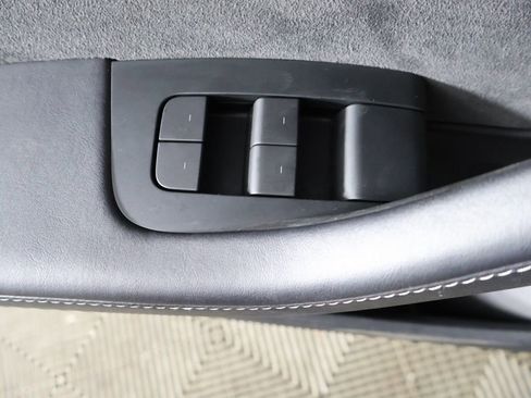 Used 2023 Tesla Model 3 Standard Range RWD image 36