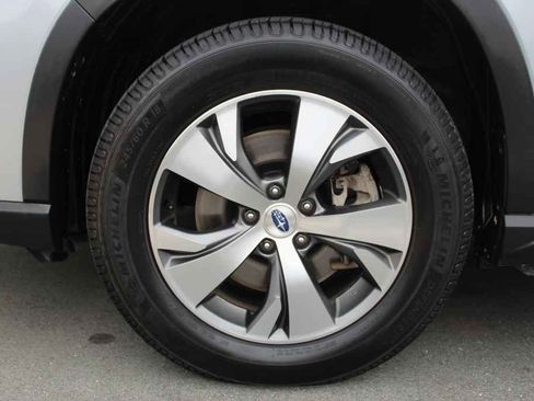 Used 2020 Subaru Ascent Premium w/ Convenience Package image 38