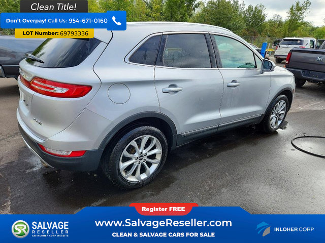 Used 2016 Lincoln MKC Select w/ Lincoln MKC Climate Package AWD/4WD image 4