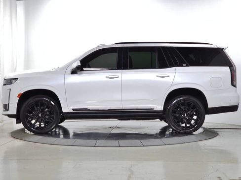 Used 2022 Cadillac Escalade Sport w/ Touring Package AWD/4WD image 2