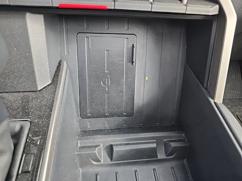 Used 2024 Toyota Tundra Limited w/ TRD Off-Road Package image 23