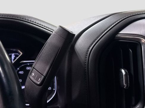 Used 2019 GMC Sierra 1500 SLT w/ SLT Premium Package AWD/4WD image 18