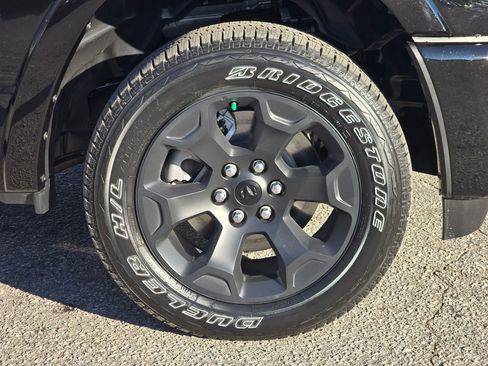 New 2026 RAM 1500 Big Horn AWD/4WD image 17