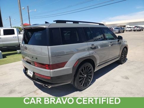 Used 2024 Hyundai Santa Fe Calligraphy FWD image 4