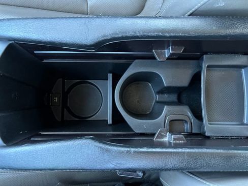 Used 2017 Honda Civic EX-L image 24
