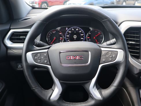 Used 2023 GMC Acadia SLT w/ Elevation Edition FWD image 16