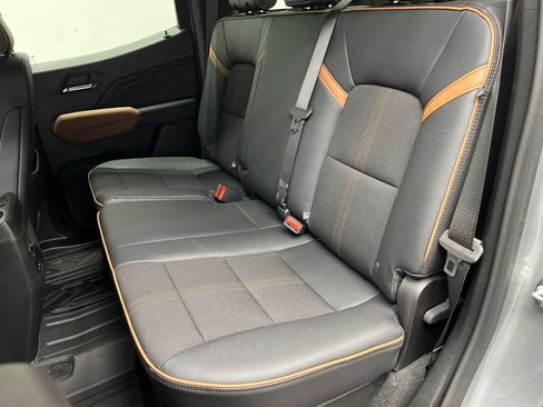 New 2026 GMC Canyon AT4 AWD/4WD image 5