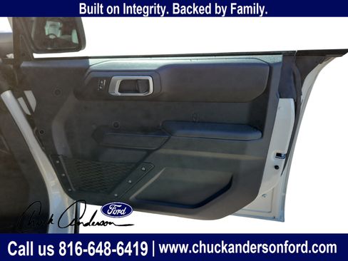 New 2025 Ford Bronco Badlands w/ Sasquatch Package AWD/4WD image 25