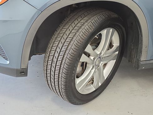 Used 2015 Mercedes-Benz GLA 250 4MATIC image 32