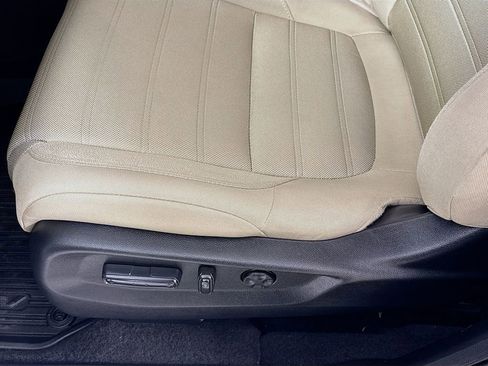 Used 2021 Honda CR-V EX image 18