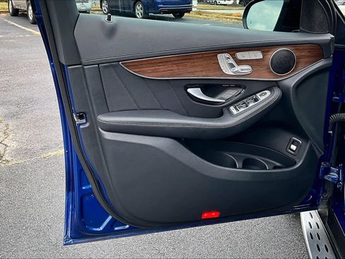 Certified 2022 Mercedes-Benz GLC 43 AMG 4MATIC image 21