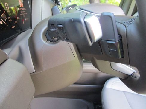 New 2026 GMC Yukon XL Elevation w/ Elevation Premium Package AWD/4WD image 59